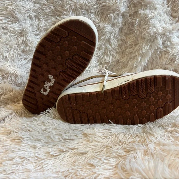 All-weather vans - Sk8-Hi MTE-2 Marshmallow/Multi. Size 9 - Picture 5 of 6